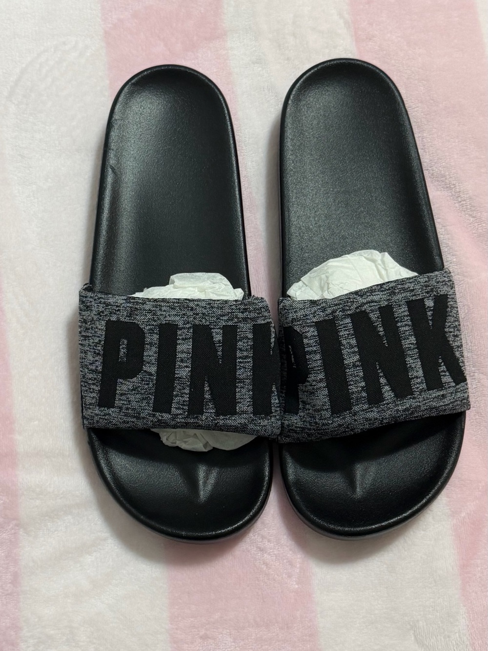 New Large VS Pink seamless slides